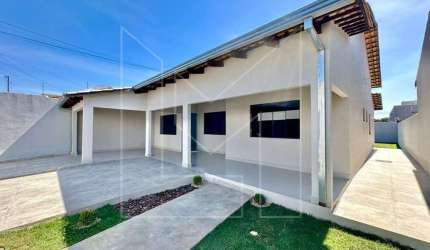 Casa para Venda em Caldas Novas, Estância Boa Vista, 3 dormitórios, 1 suíte, 2 banheiros, 2 vagas