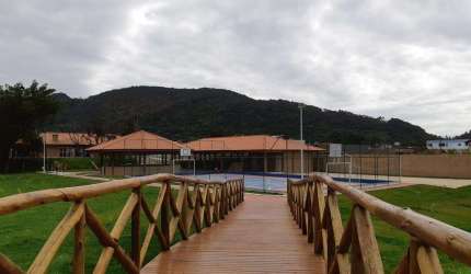 Apartamento à venda em Itapema-SC, no bairro Alto São Bento: 2 quartos, 1 sala, 1 banheiro, 1 vaga de garagem, 59,00 m².
