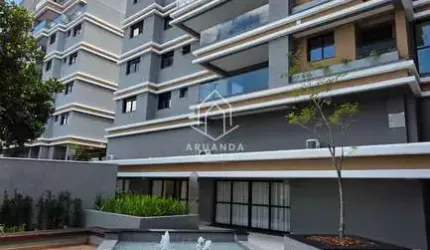 Apartamento Alto Padrão - Condomínio Clube - 2 Quartos - 80m²