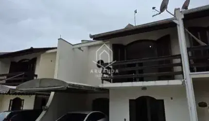 Sobrado no Tingui- 3 Quartos- 123m²
