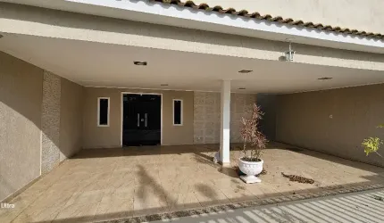Excelente casa linear com 3 dormitórios, na estrada do Moinho em Campo Grande no Rio de Janeiro-RJ. a do Moinho,  em