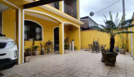 Casa com 3 quartos com 2 suítes em Vila Nova, em Campo Grande.