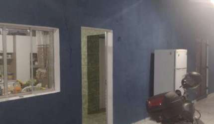 Casa com 4 quartos à venda no Jardim Olaria, Caraguatatuba , 300 m2 por R$ 220.000
