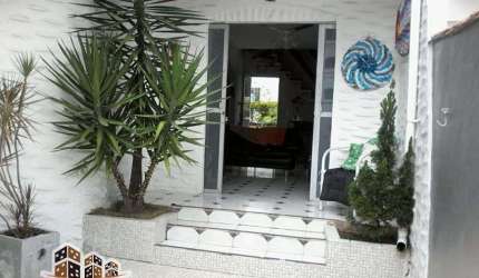 Apartamento com 2 quartos à venda no Martim de Sá, Caraguatatuba  por R$ 400.000