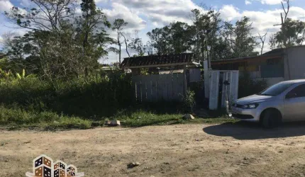 Casa com 2 quartos à venda no Travessão, Caraguatatuba , 360 m2 por R$ 115.000