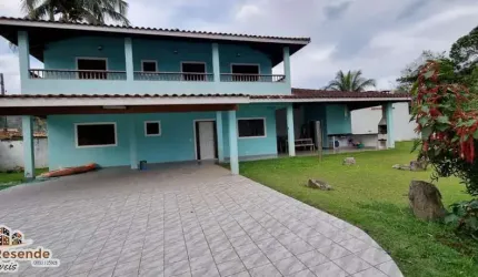 Casa com 3 quartos à venda na Rua Joaquim Aurélio Nabuco de Araújo, Massaguaçu, Caraguatatuba, 650 m2 por R$ 630.000