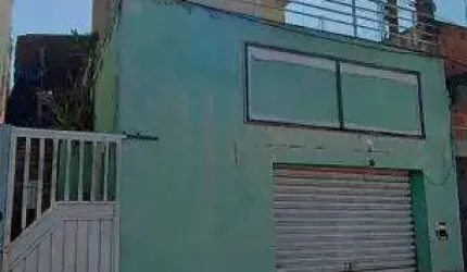 Casa com 2 quartos à venda no Centro, Paraibuna  por R$ 220.000