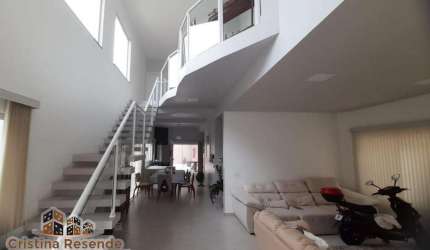 Casa com 4 quartos à venda em Itaguá, Ubatuba , 400 m2 por R$ 1.600.000