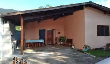Casa com 2 quartos à venda na Rua Joaquim Aurélio Nabuco de Araújo, Massaguaçu, Caraguatatuba, 270 m2 por R$ 485.000