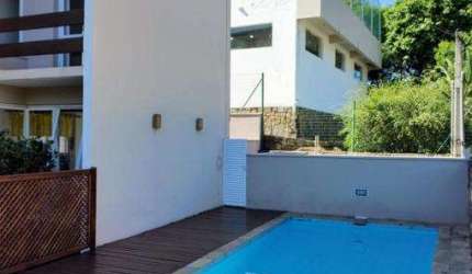 Casa em condomínio fechado com 3 quartos à venda no Arrastao, São Sebastião  por R$ 1.320.000