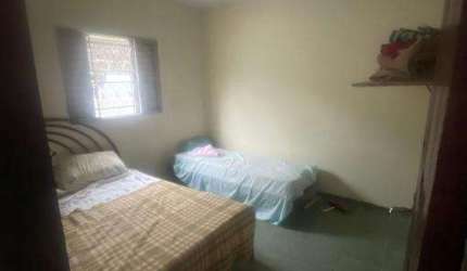 Casa com 2 quartos à venda no Jardim Olaria, Caraguatatuba , 175 m2 por R$ 170.000