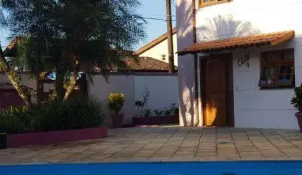 Apartamento com 2 quartos à venda em Maranduba, Ubatuba  por R$ 640.000