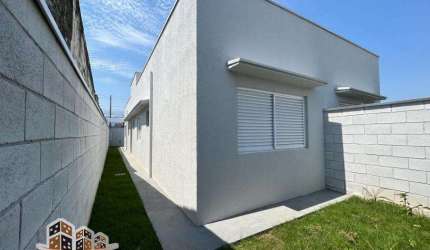Casa com 2 quartos à venda no Balneário dos Golfinhos, Caraguatatuba , 66 m2 por R$ 345.000