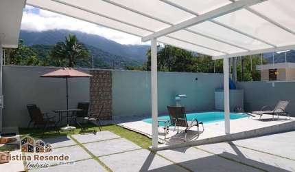 Casa com 3 quartos à venda no Massaguaçu, Caraguatatuba  por R$ 960.000