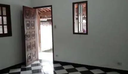 Casa com 2 quartos à venda no Caputera, Caraguatatuba  por R$ 680.000
