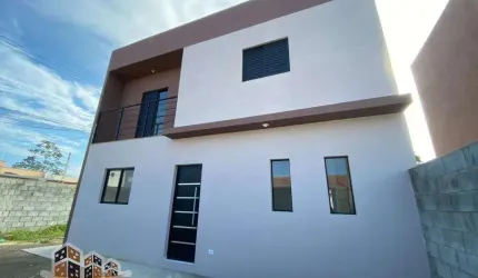 Casa com 2 quartos à venda no Balneário dos Golfinhos, Caraguatatuba  por R$ 380.000