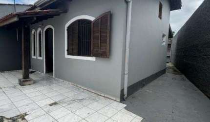 Casa com 2 quartos à venda na Praia das Palmeiras, Caraguatatuba  por R$ 350.000