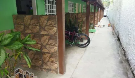 Casa em condomínio fechado com 2 quartos à venda no Martim de Sá, Caraguatatuba  por R$ 320.000