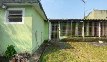 Casa com 2 quartos à venda no Rio do Ouro, Caraguatatuba , 300 m2 por R$ 300.000