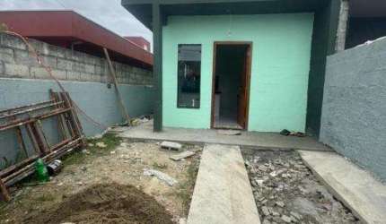 Casa com 2 quartos à venda no Balneário dos Golfinhos, Caraguatatuba , 60 m2 por R$ 360.000