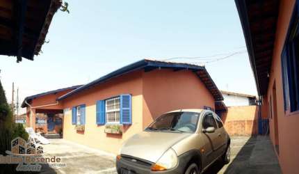 Casa com 5 quartos à venda no Indaiá, Caraguatatuba , 313 m2 por R$ 980.000