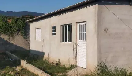 Casa com 1 quarto à venda no Perequê Mirim, Caraguatatuba , 125 m2 por R$ 110.000
