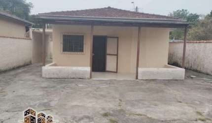 Casa com 2 quartos à venda no Porto Novo, Caraguatatuba , 300 m2 por R$ 490.000