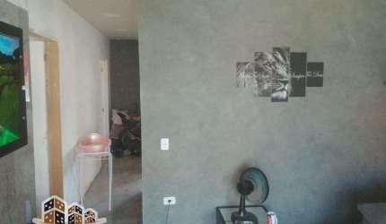 Casa com 3 quartos à venda no Pegorelli, Caraguatatuba  por R$ 270.000