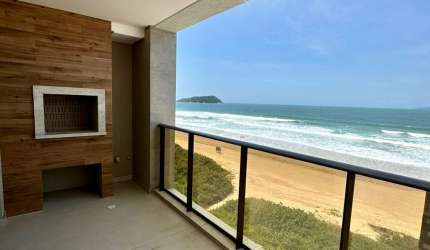 APARTAMENTO COM 3 QUARTOS FRENTE MAR NA PRAIA DE PALMAS