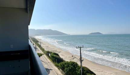 APARTAMENTO FRENTE MAR NA PRAIA DE PALMAS ( 3 SUITES, 3 VAGAS DE GARAGEM )