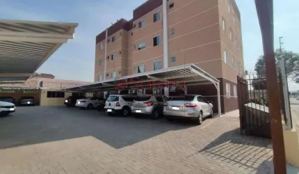 Vende-se apartamento no Capao da Imbuia-Terreo