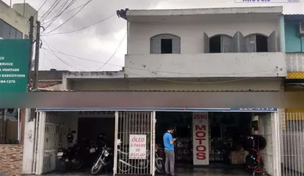 Casas com Salões para venda em Sorocaba no bairro Vila Formosa
