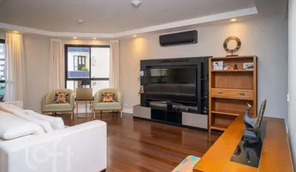 Apartamento com 4 quartos à venda na Rua Araguari, 679, Moema, São Paulo por R$ 3.180.000