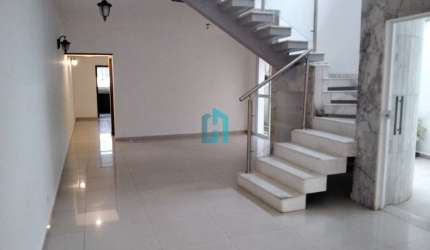 Casa com 3 quartos à venda na Avenida Piassanguaba, 1762, Planalto Paulista, São Paulo por R$ 3.198.000