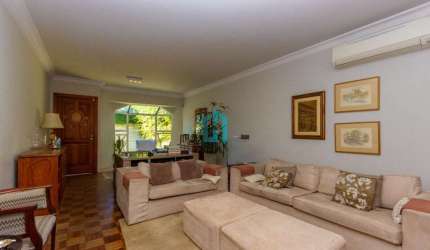 Casa com 3 quartos à venda na Rua Bastos Pereira, 168, Vila Nova Conceição, São Paulo por R$ 2.900.000