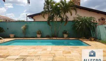 Casa de Esquina no Tarraf II com 3 dormitórios e 2 vagas de garagem / Próximo ao Duo Jk !!