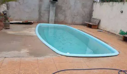 Rancho com 3 dormitórios à venda, 225 m² por R$ 350.000,00 - Mendonca - Mendonça/SP