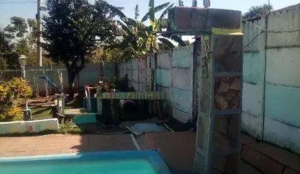 Chácara Estância Vila Azul com 4 dormitórios e 2 vagas de garagem / Próximo a Av Potirendaba
