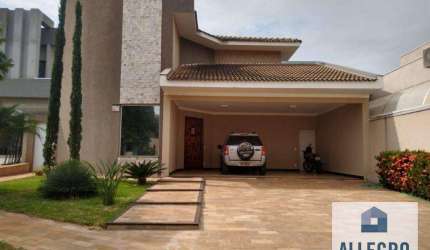 Sobrado no Gaivota I com 4 dormitórios e 2 vagas de garagem / Próximo ao Pão de Açúcar !!