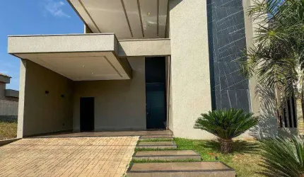 Casa à venda no Condomínio Quinta do Lago com 3 suítes e 2 vagas de garagem - Próximo a Represa Municipal!!