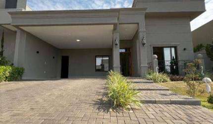 Casa à venda no Condomínio Terra Vista em frente área de lazer com 3 dormitórios e 2 vagas de garagem - Próximo a Rod Washington Luís!!