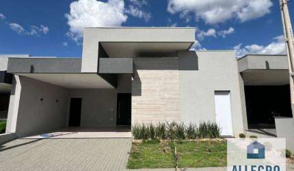 Casa SETLIFE II com 3 dormitórios e 2 vagas de garagem / Próximo a BR153!!