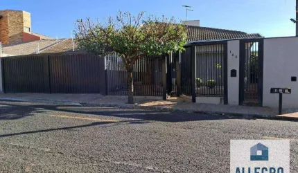 Casa à venda no Jardim Fernandes com 4 dormitórios e 2 vagas de garagem / Próximo ao Rio Preto Shopping