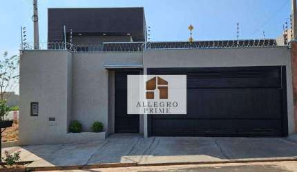 Casa à venda na Vila Madalena com 2 dormitórios e 2 vagas de garagem / Próximo a Av Danilo Galeazzi