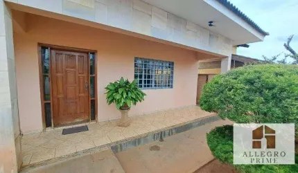 Aluga-se casa comercial no Jardim Morumbi com 3 dormitórios e 2 vagas de garagem / Próximo ao Rio Preto Shopping