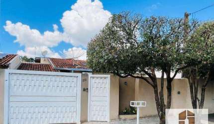 Casa à venda no Regissol - Mirassol com 2 dormitórios e 2 vagas de garagem