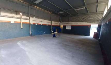 Galpão - Chácaras Reunidas - 200 m2