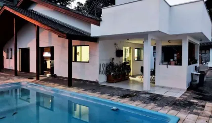 Casa com 4 dormitórios à venda, 368 m² por R$ 2.900.000,00 - Arujázinho IV - Arujá/SP