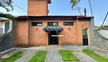 Casa com 3 dormitórios à venda, 280 m² por R$ 1.349.000,00 - Arujázinho IV - Arujá/SP
