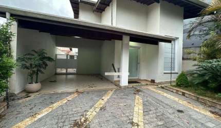 Casa com 3 dormitórios à venda, 230 m² por R$ 1.795.000 - Arujá 5 - Arujá/SP